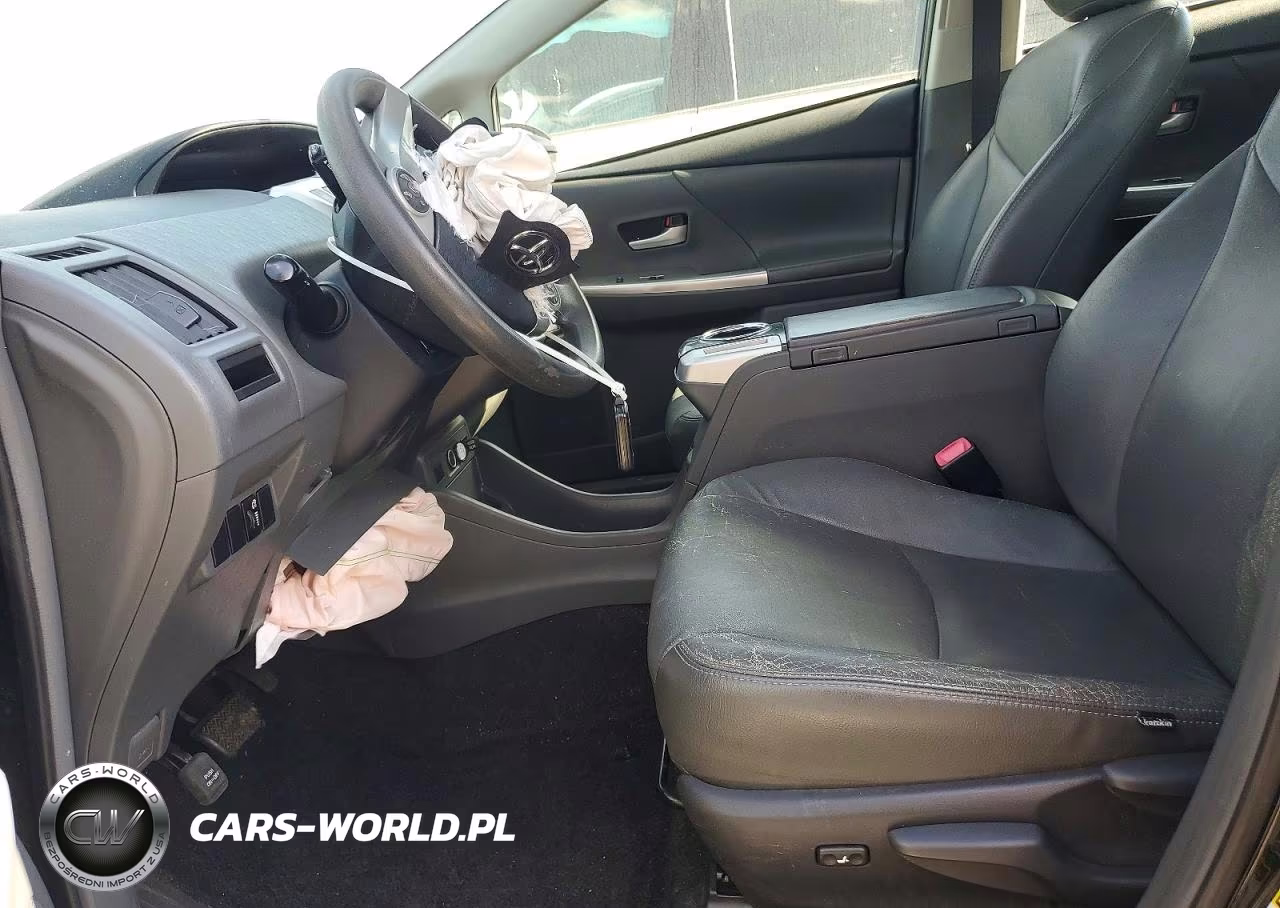 2013 Toyota Prius V Three VIN:JTDZN3EU7D3229141 - 7