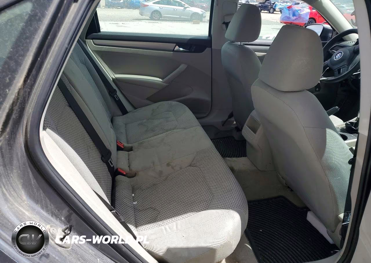2014 Volkswagen Passat S VIN:1VWAP7A31EC016597 - 10