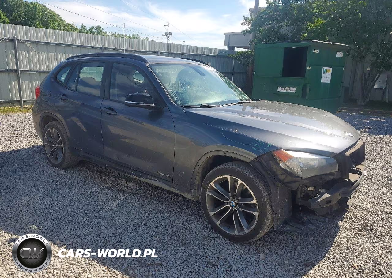 2015 BMW X1 xDrive28I VIN:WBAVL1C55FVY29942 - 4