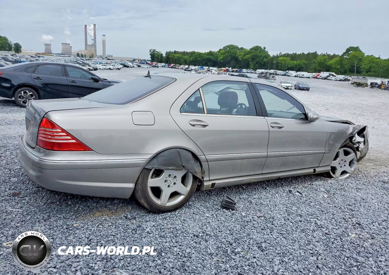 2005 Mercedes-Benz S 500 4Matic VIN:WDBNG84JX5A435627 - 3