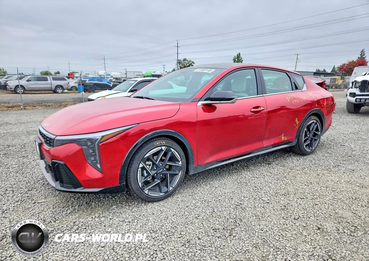 2025 Kia K4 Gt Line