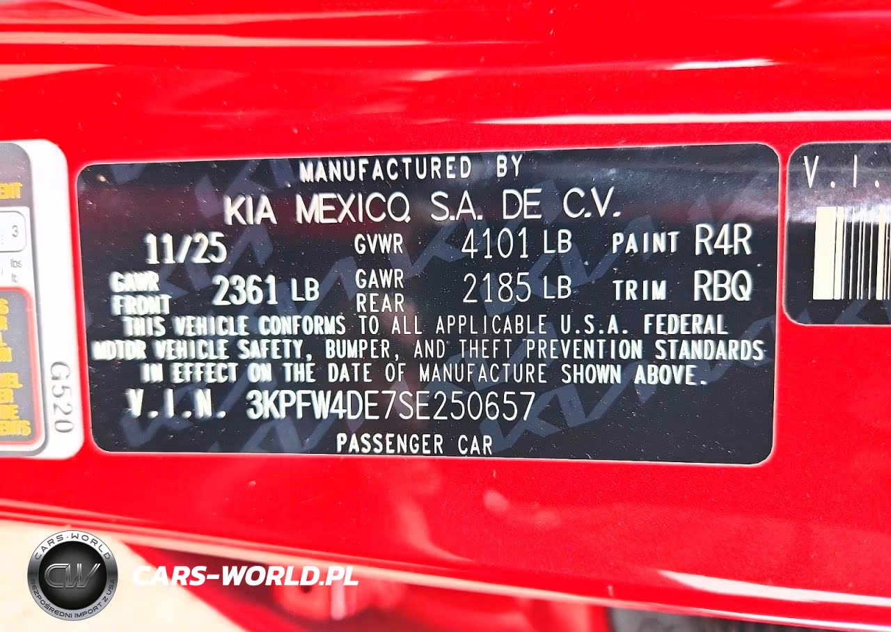 2025 Kia K4 Gt Line VIN:3KPFW4DE7SE250657 - 12