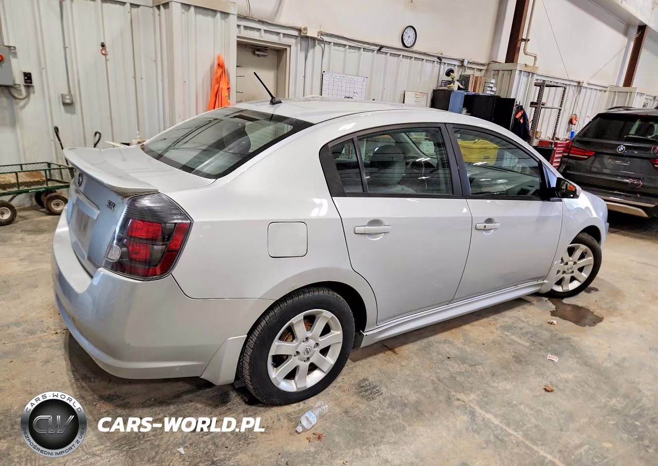 2011 Nissan Sentra 2.0 VIN:3N1AB6AP7BL651714 - 3