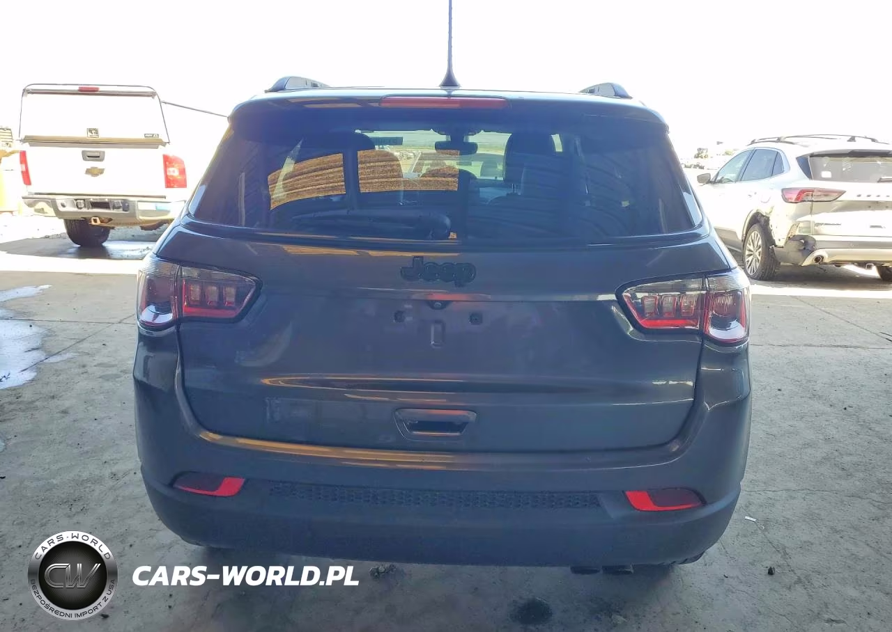 2019 Jeep Compass Latitude VIN:3C4NJCBB6KT726910 - 6
