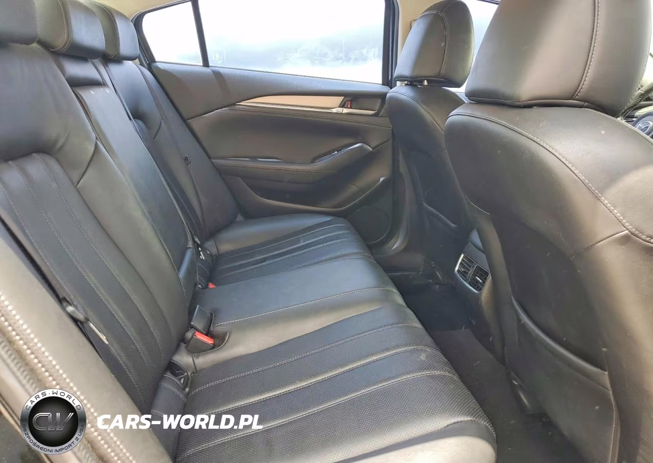 2018 Mazda 6 Touring VIN:JM1GL1VM9J1312725 - 10