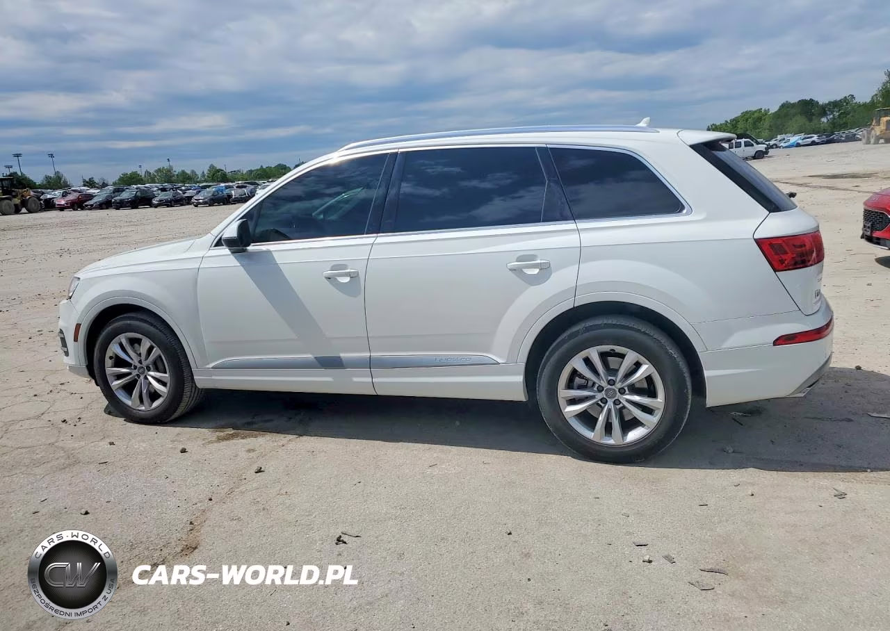 2018 Audi Q7 Premium Plus VIN:WA1LAAF74JD034967 - 2