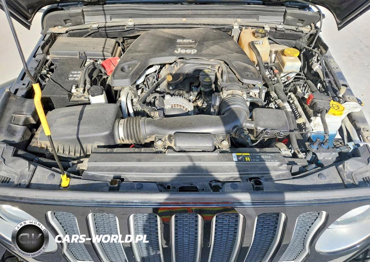 2019 Jeep Wrangler Unlimited Sahara VIN:1C4HJXEG9KW531907 - 12