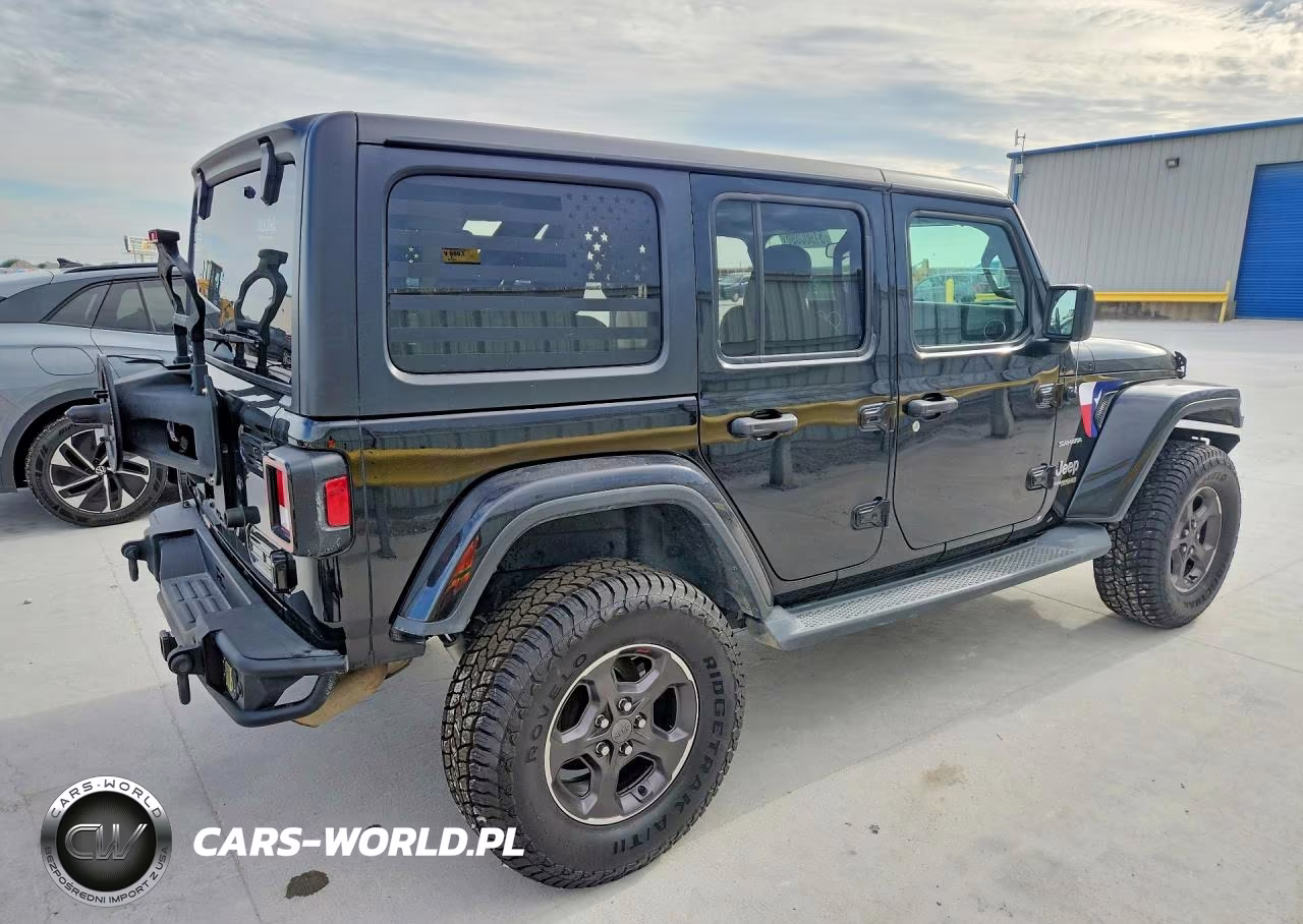 2019 Jeep Wrangler Unlimited Sahara VIN:1C4HJXEG9KW531907 - 3