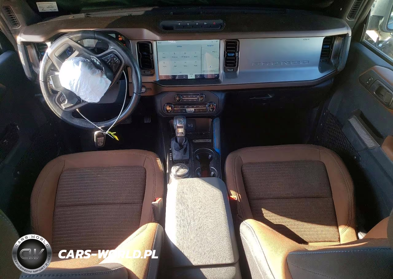 2023 Ford Bronco Base VIN:1FMEE5DP0PLB68155 - 8
