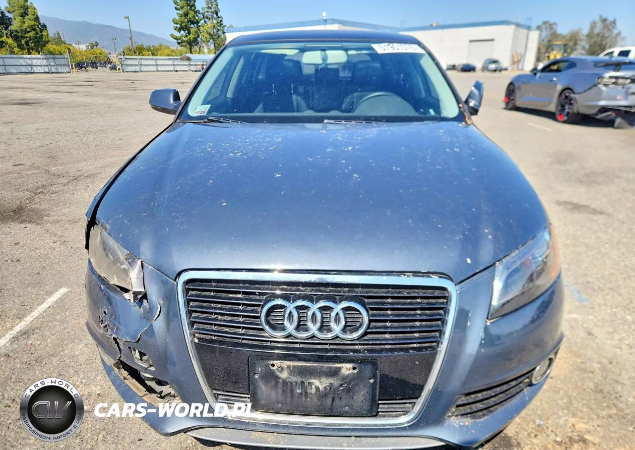 2012 Audi A3 Premium Plus VIN:WAUKEAFM6CA103462 - 5