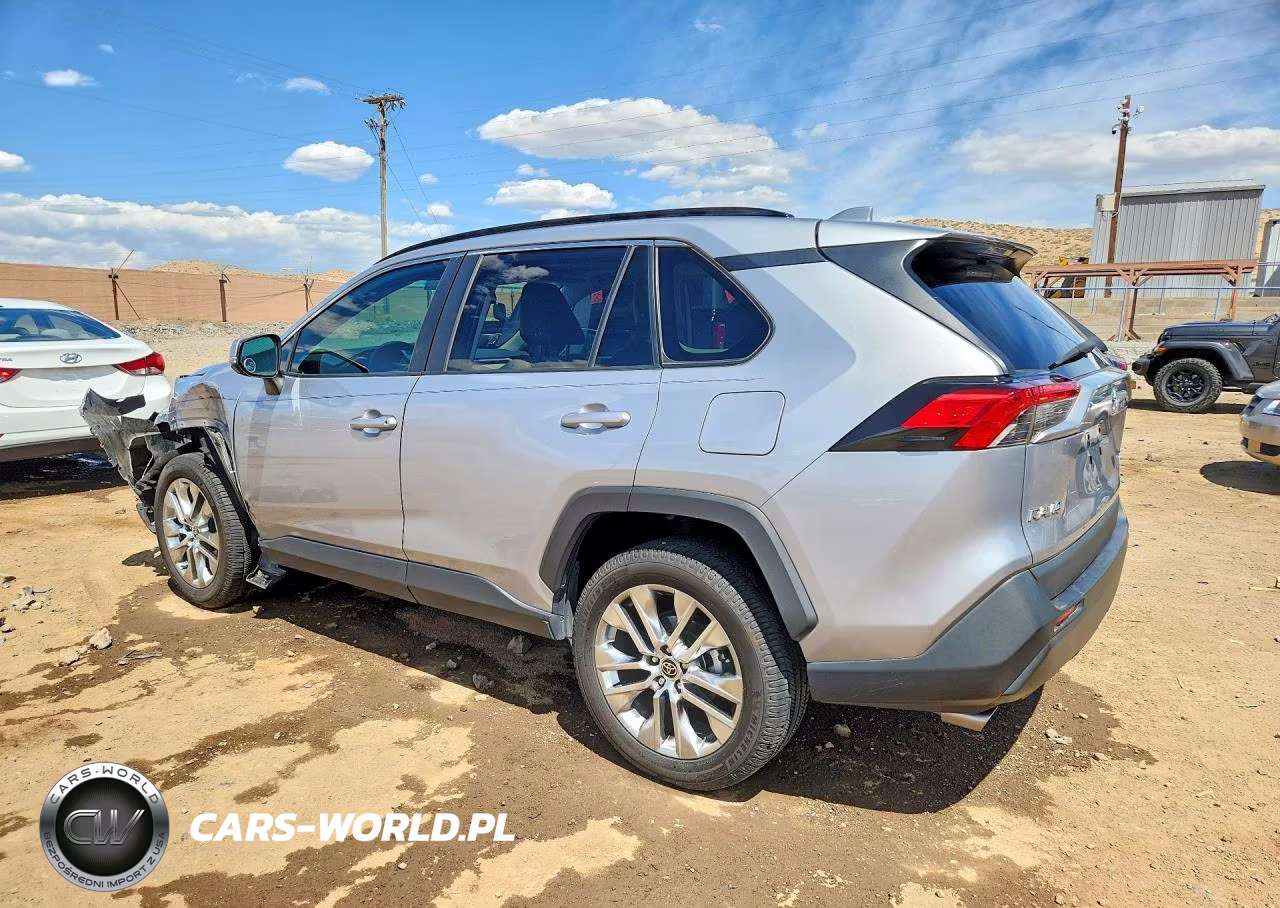 2021 Toyota Rav4 Xle Premium VIN:2T3C1RFV3MC118631 - 2