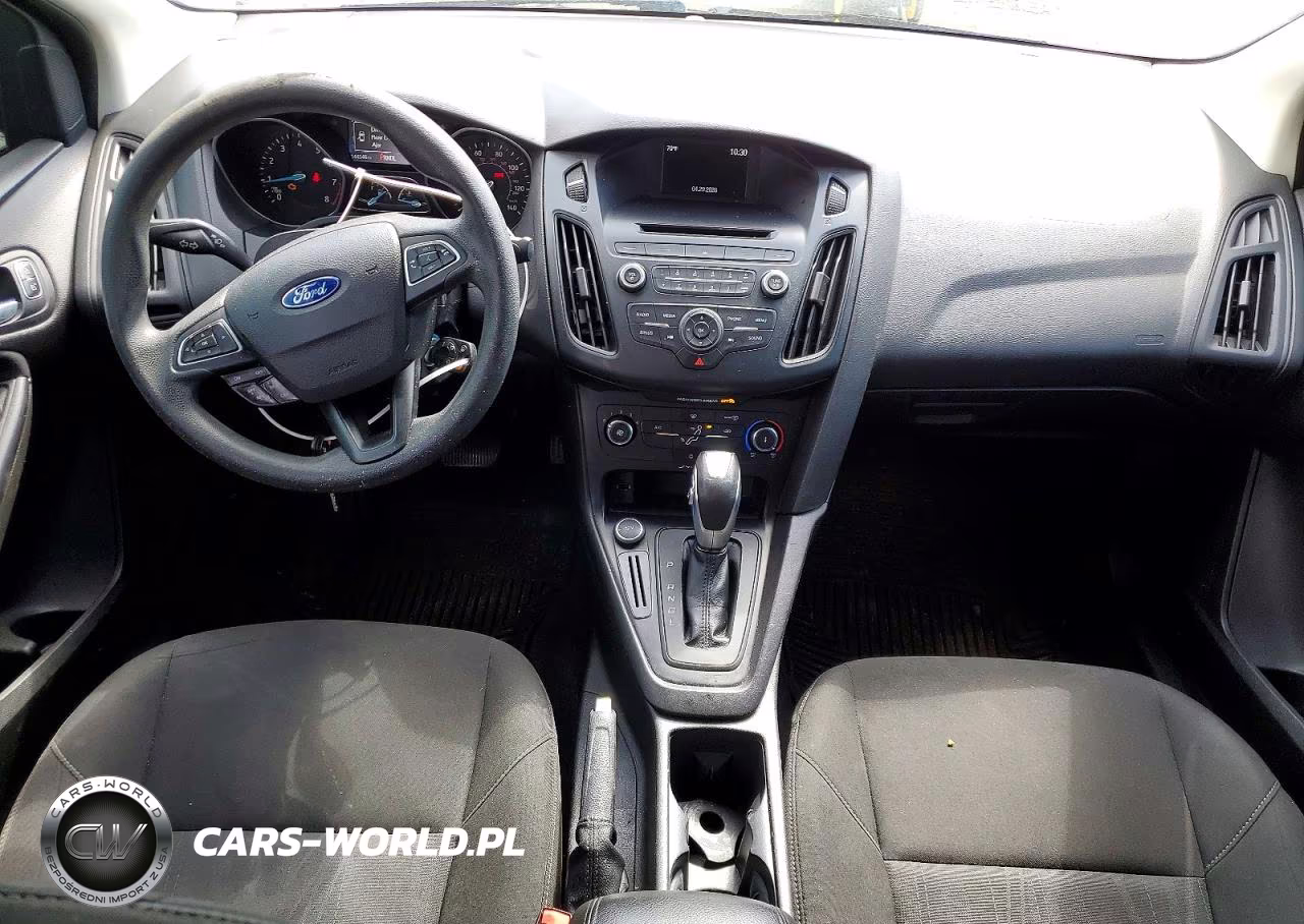 2016 Ford Focus Se VIN:1FADP3F25GL205304 - 8