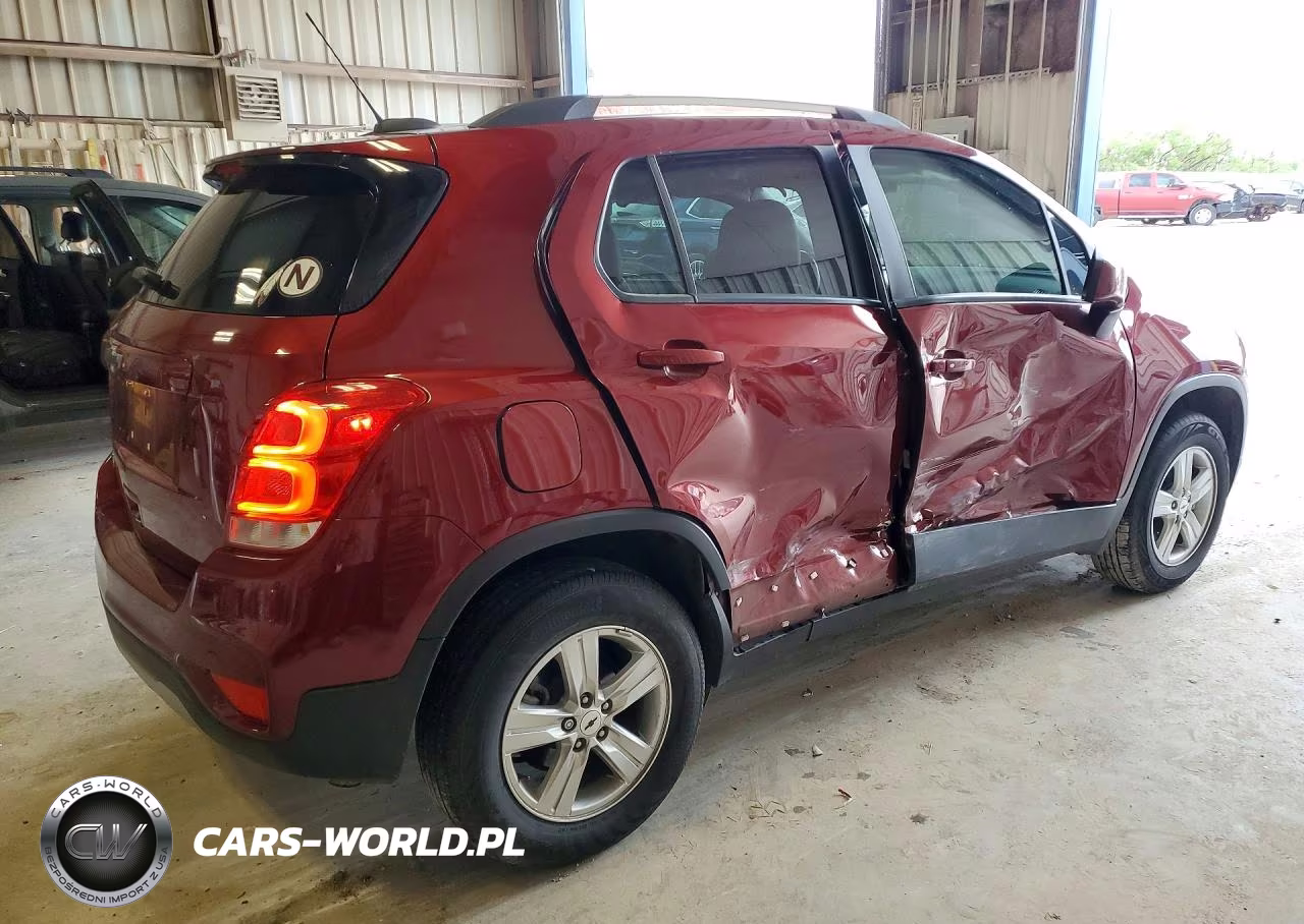 2022 Chevrolet Trax 1Lt VIN:KL7CJPSM1NB566874 - 3