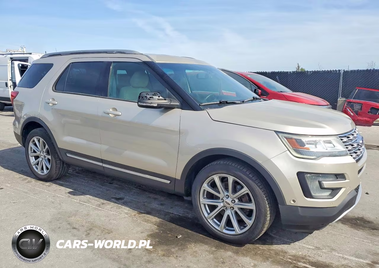 2017 Ford Explorer Xlt VIN:1FM5K7DH8HGA67114 - 4