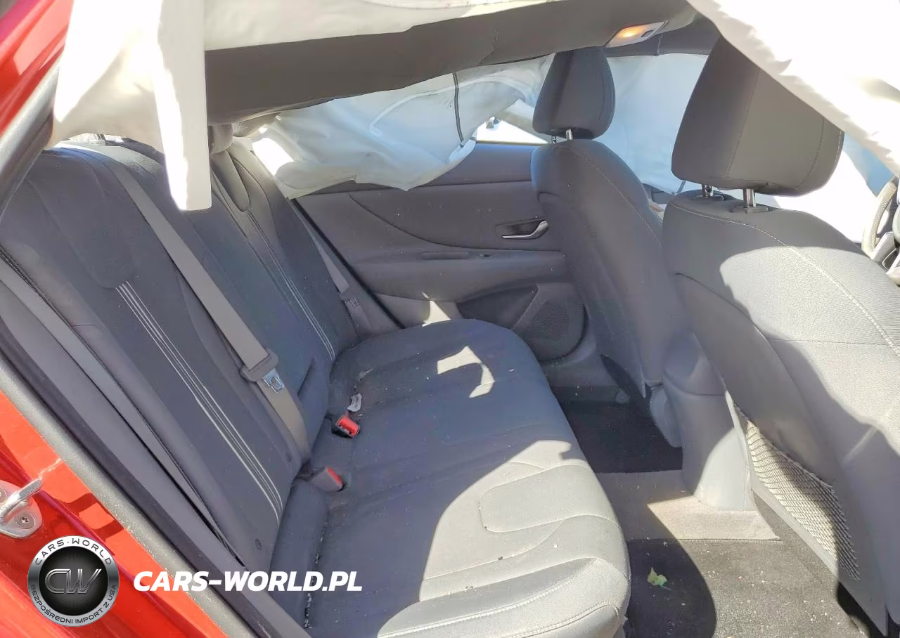 2022 Hyundai Elantra Sel VIN:5NPLN4AG1NH067816 - 10