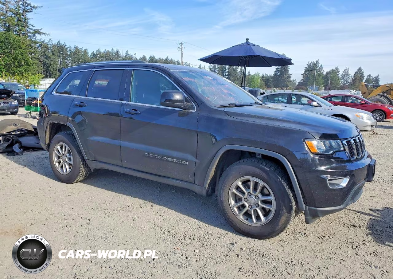 2020 Jeep Grand Cherokee Laredo VIN:1C4RJEAG8LC165732 - 4