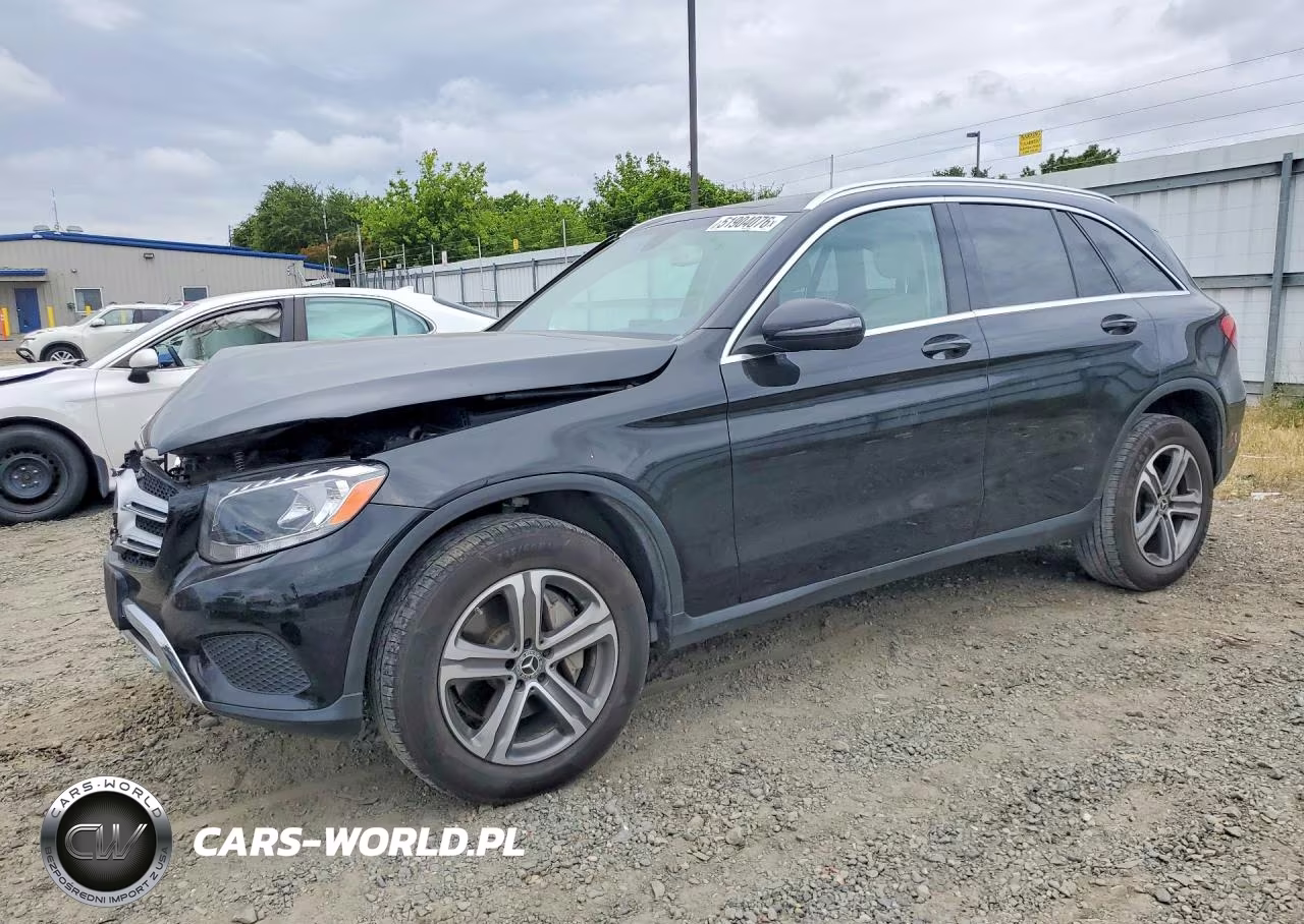 2019 Mercedes-Benz Glc 300 – zdjęcie 1 z 13