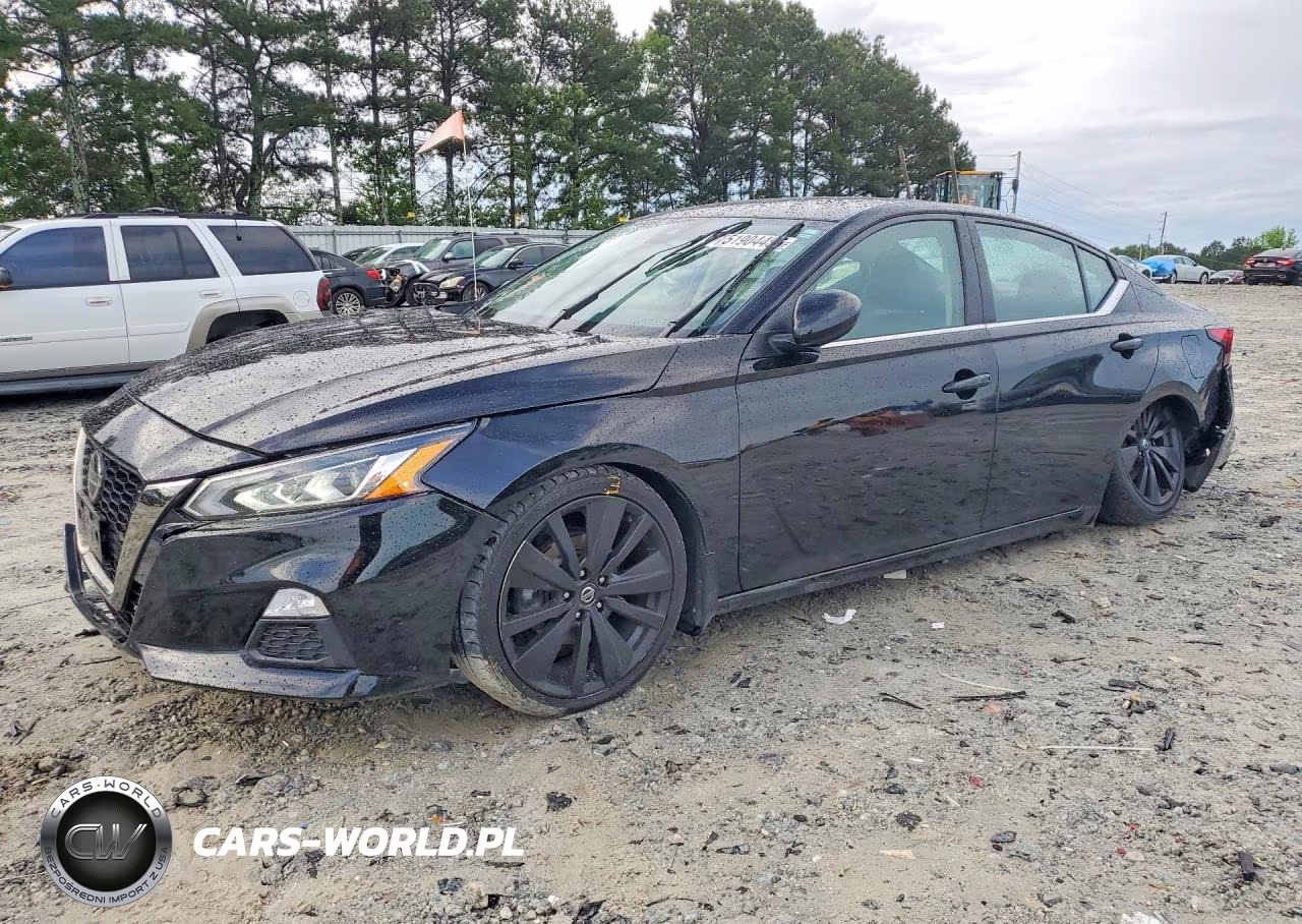 2022 Nissan Altima Sr – zdjęcie 1 z 13