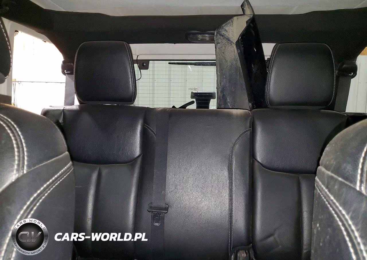 2014 Jeep Wrangler Unlimited Rubicon VIN:1C4BJWFG0EL173228 - 10