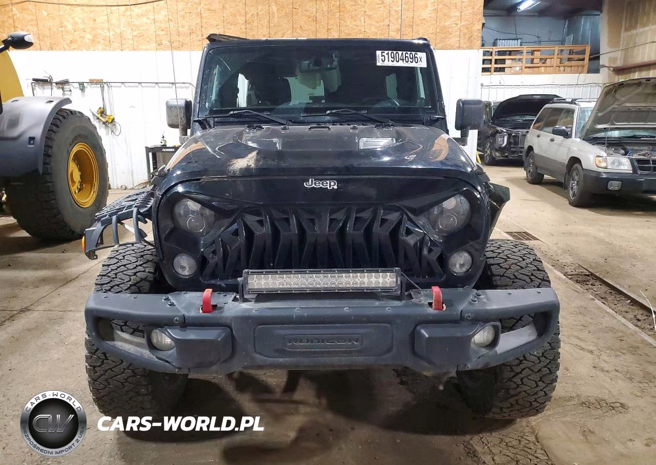 2014 Jeep Wrangler Unlimited Rubicon VIN:1C4BJWFG0EL173228 - 5