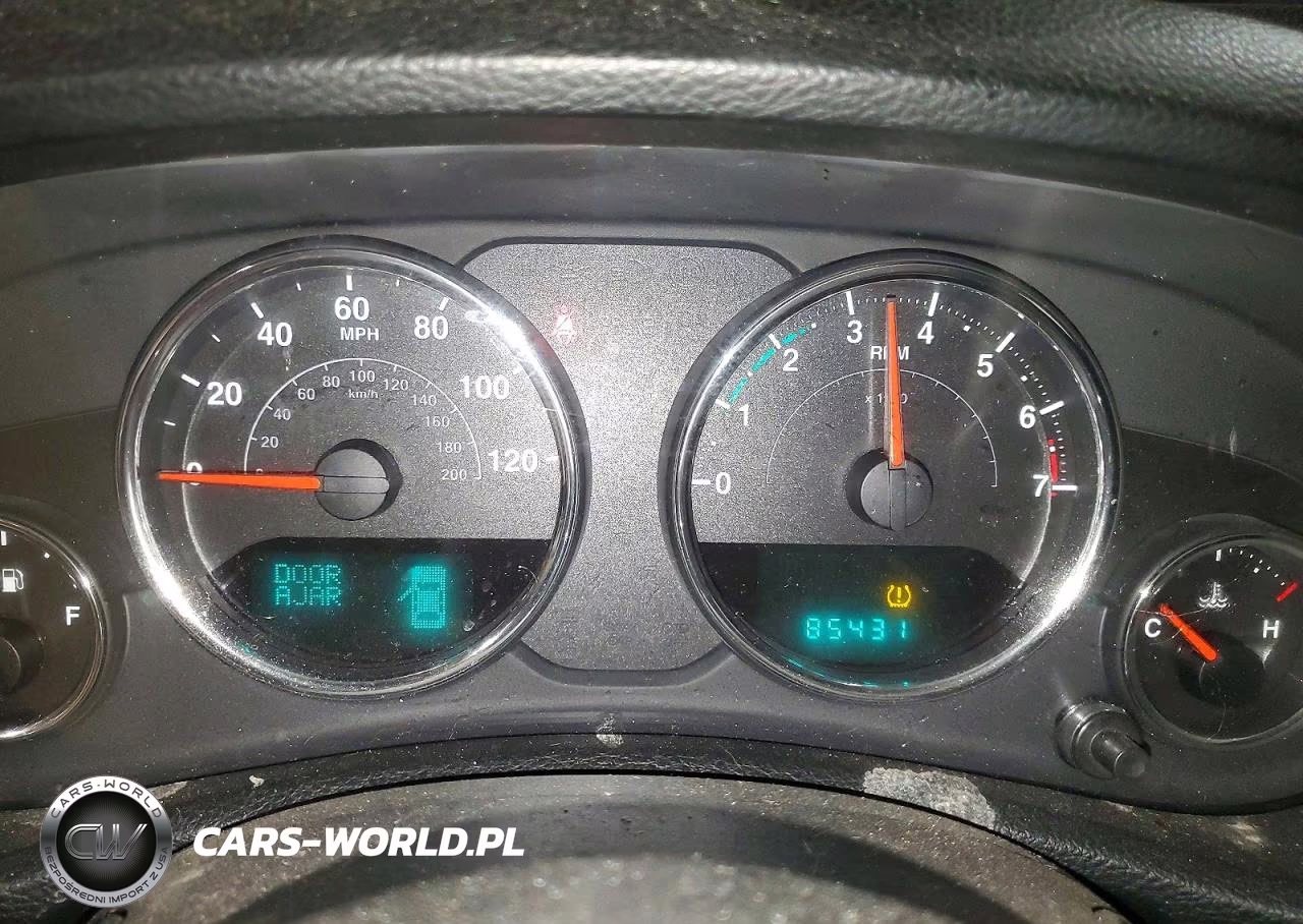 2014 Jeep Wrangler Unlimited Rubicon VIN:1C4BJWFG0EL173228 - 9