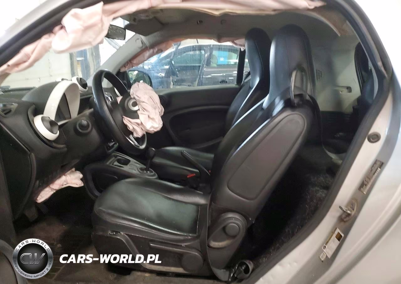 2017 Smart Fortwo VIN:WMEFJ5DA1HK169713 - 7