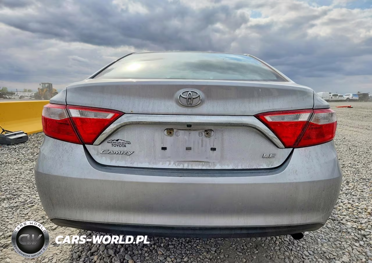 2015 Toyota Camry Le VIN:4T4BF1FK1FR498587 - 6