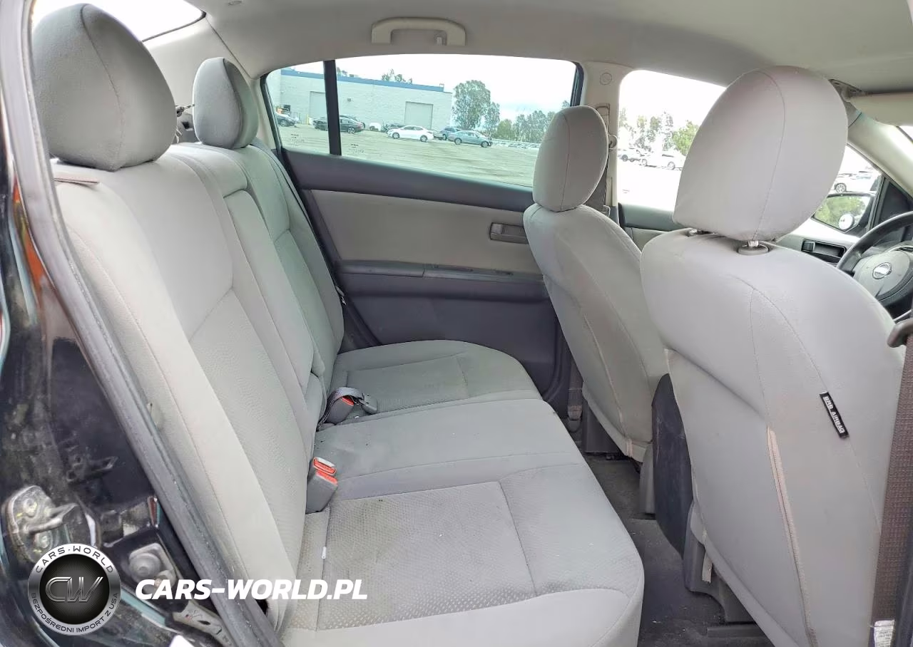 2010 Nissan Sentra 2.0 VIN:3N1AB6AP0AL677599 - 10