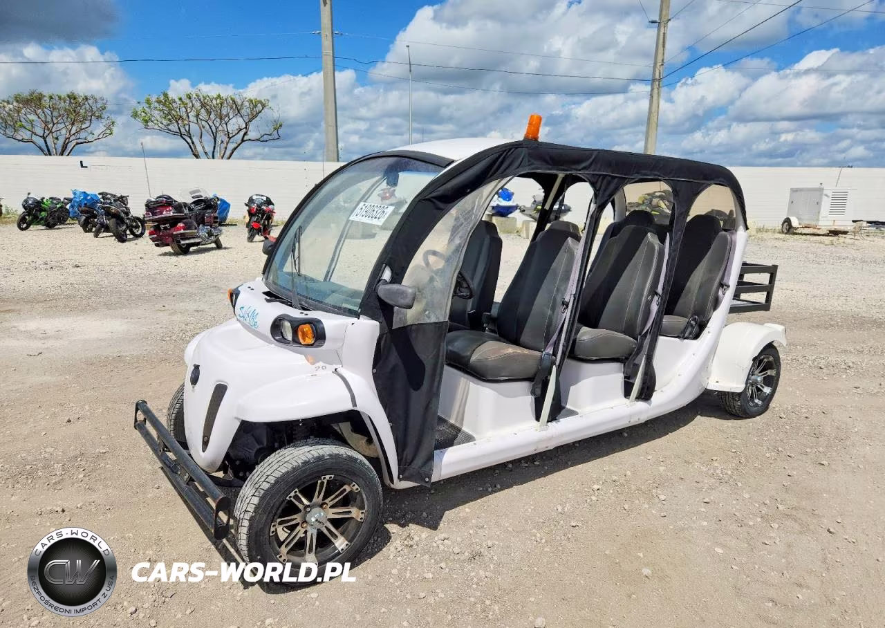 2013 Global Electric Motors E6 VIN:52CG6AGA2D0002916 - 2