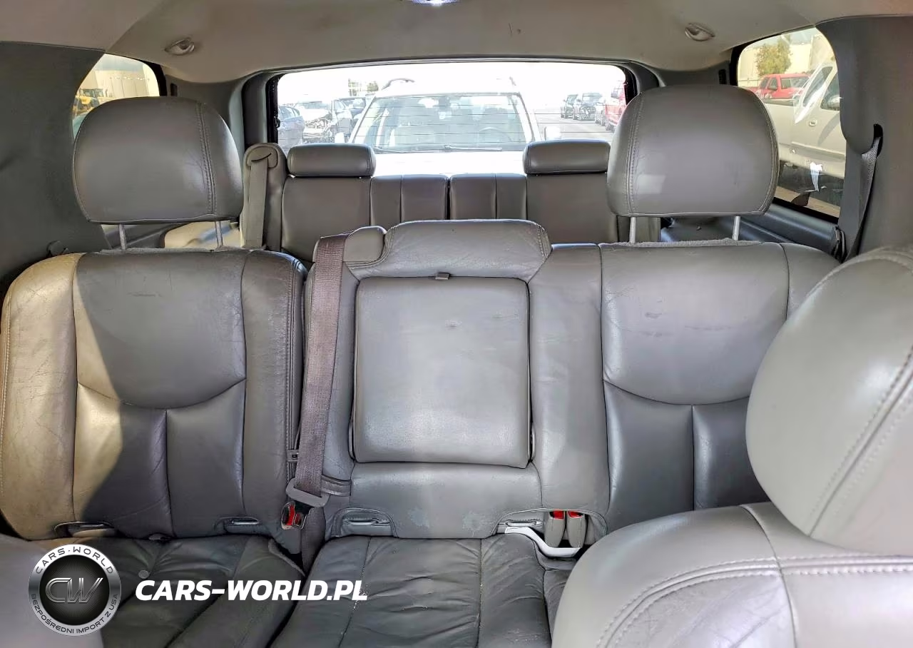 2005 GMC Yukon Denali VIN:1GKEK63U55J140620 - 10