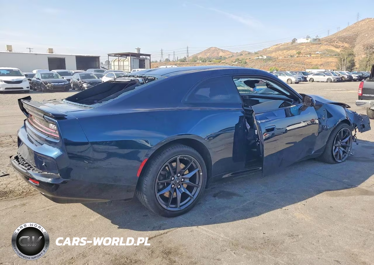 2026 Dodge Charger Scat Pack VIN:2C3CDAMP2TR205445 - 3