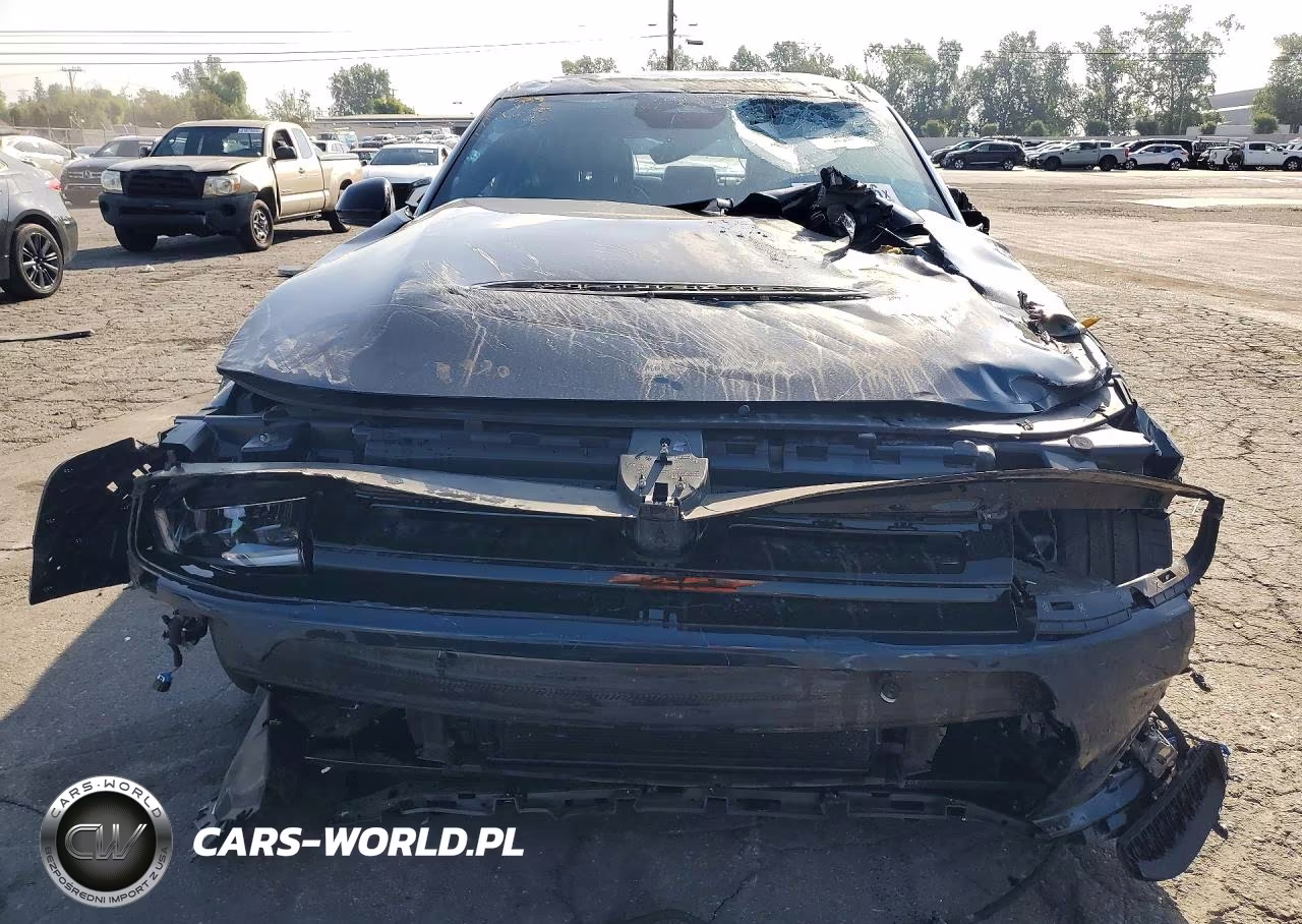 2026 Dodge Charger Scat Pack VIN:2C3CDAMP2TR205445 - 5