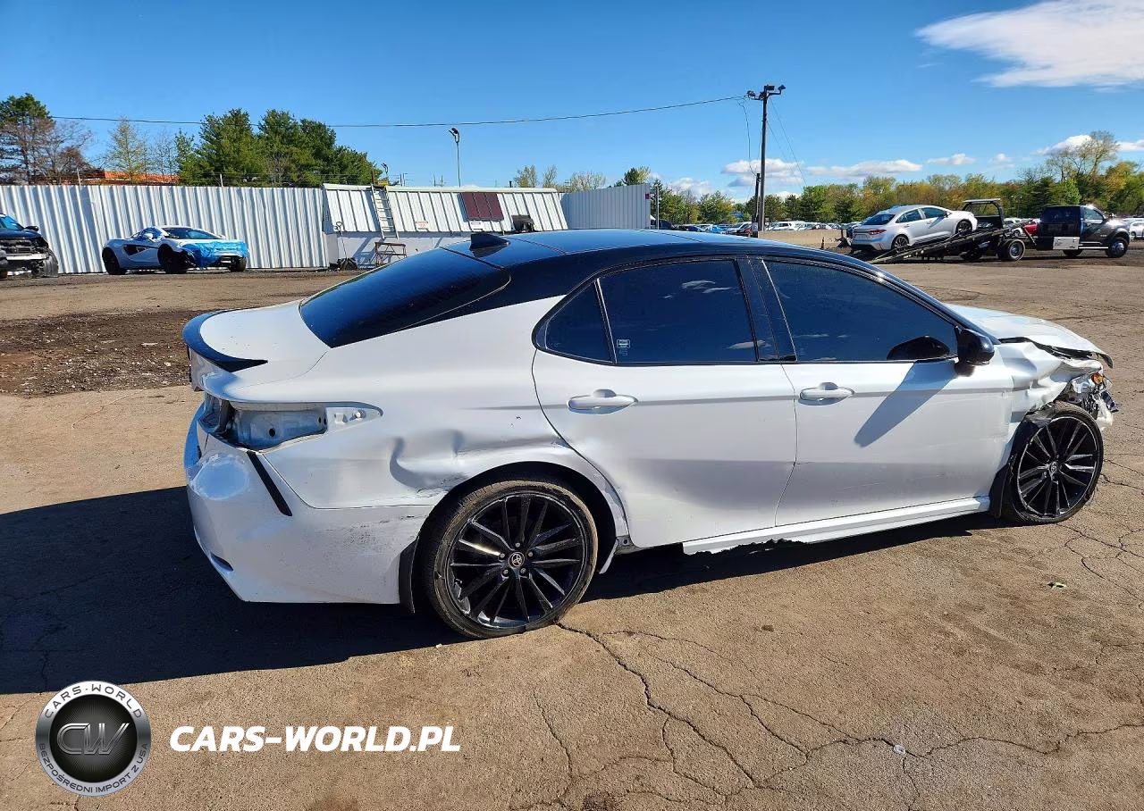 2021 Toyota Camry Xse VIN:4T1K61BK9MU035531 - 3