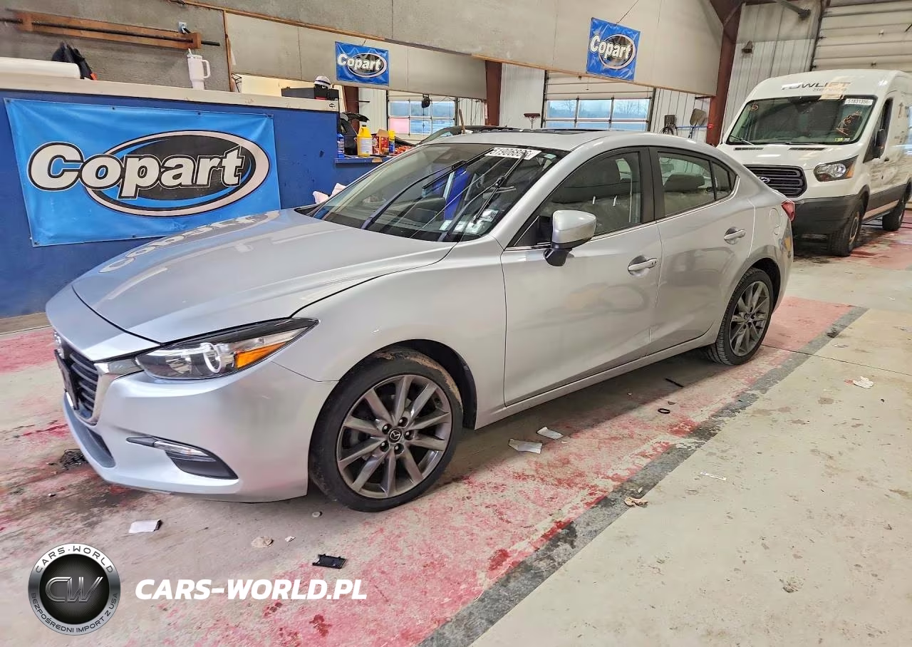 2018 Mazda 3 Touring