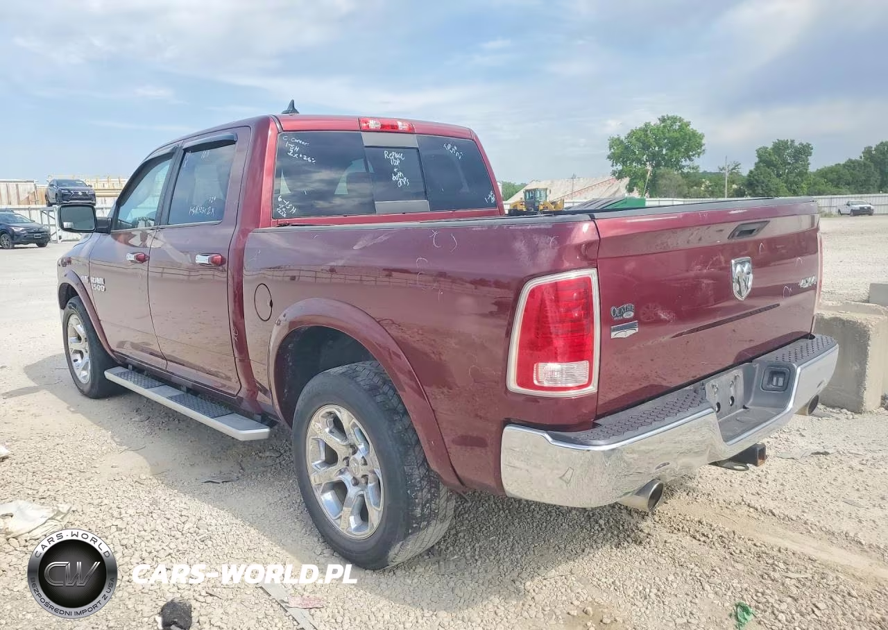 2016 Ram 1500 Laramie VIN:1C6RR7NT6GS314749 - 2