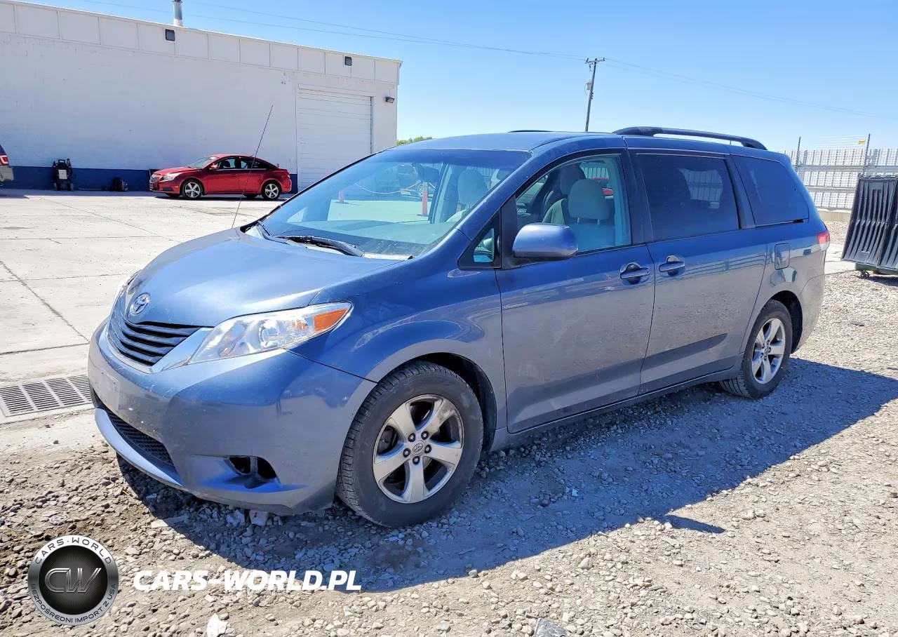 2014 Toyota Sienna Le