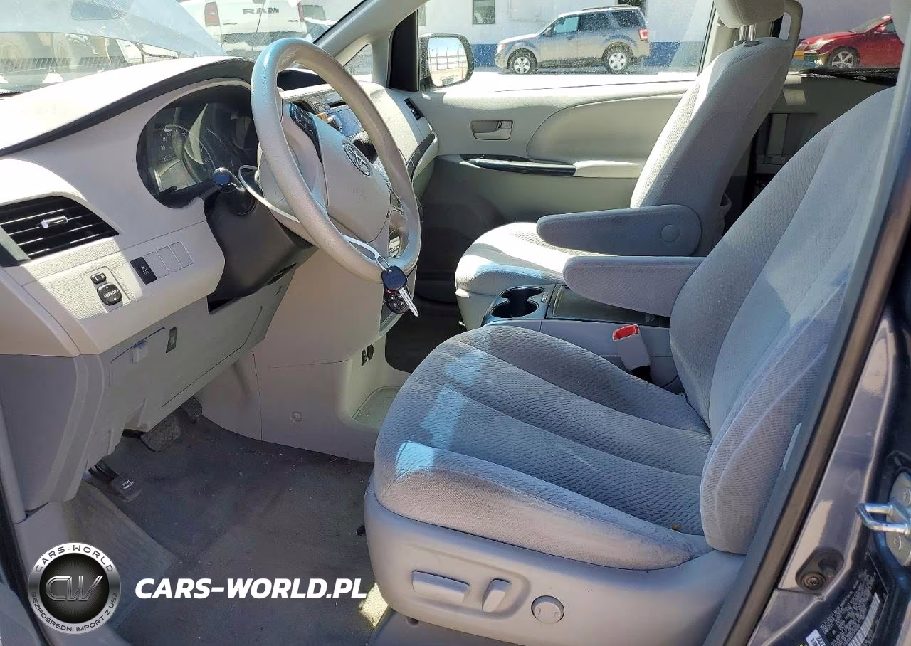 2014 Toyota Sienna Le VIN:5TDKK3DC5ES456380 - 7