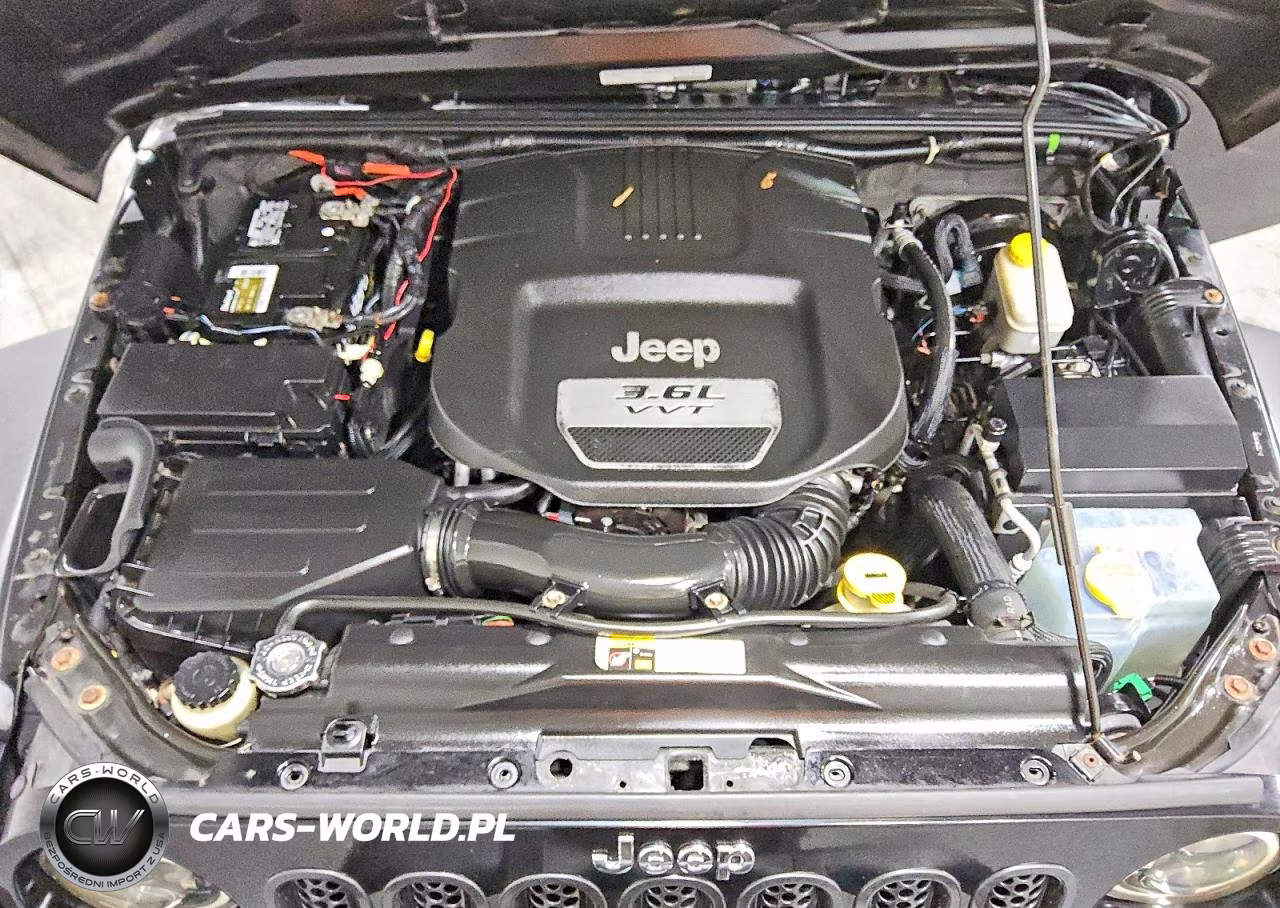 2013 Jeep Wrangler Unlimited Sport VIN:1C4BJWDG1DL598300 - 11