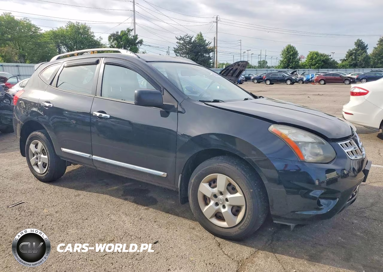 2014 Nissan Rogue Select S VIN:JN8AS5MV6EW715214 - 4