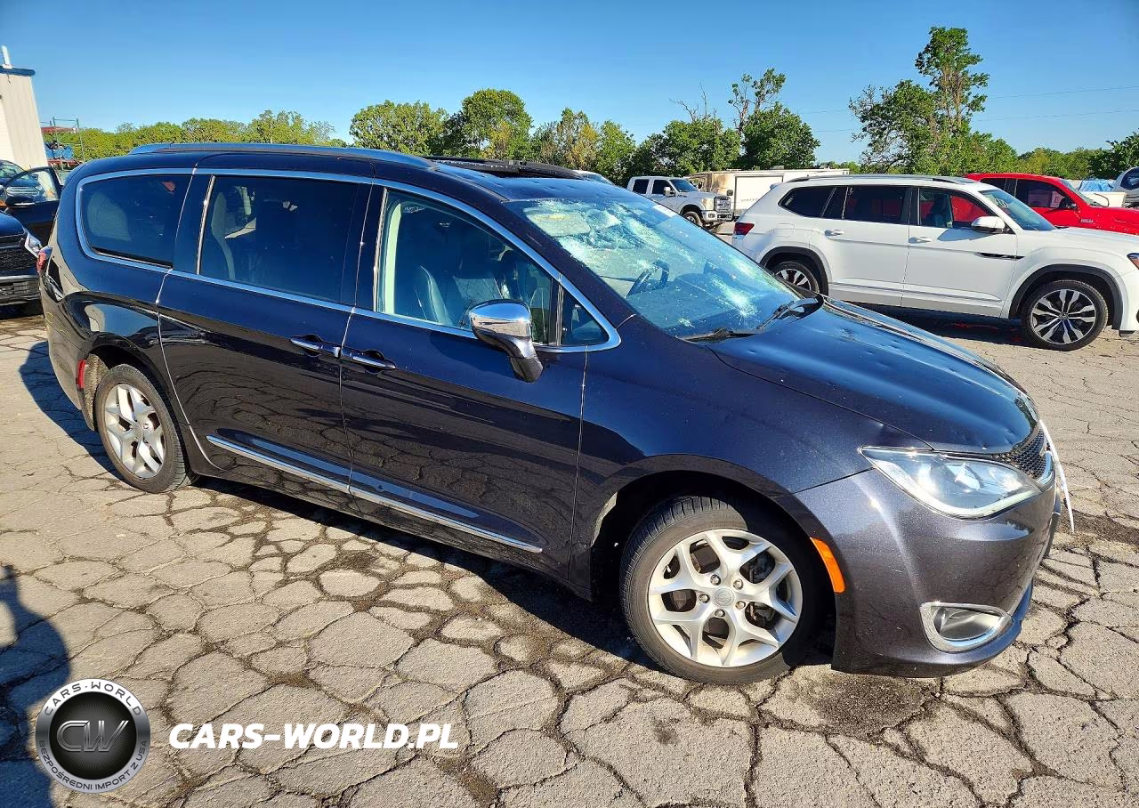 2020 Chrysler Pacifica Limited VIN:2C4RC1GG8LR159687 - 4