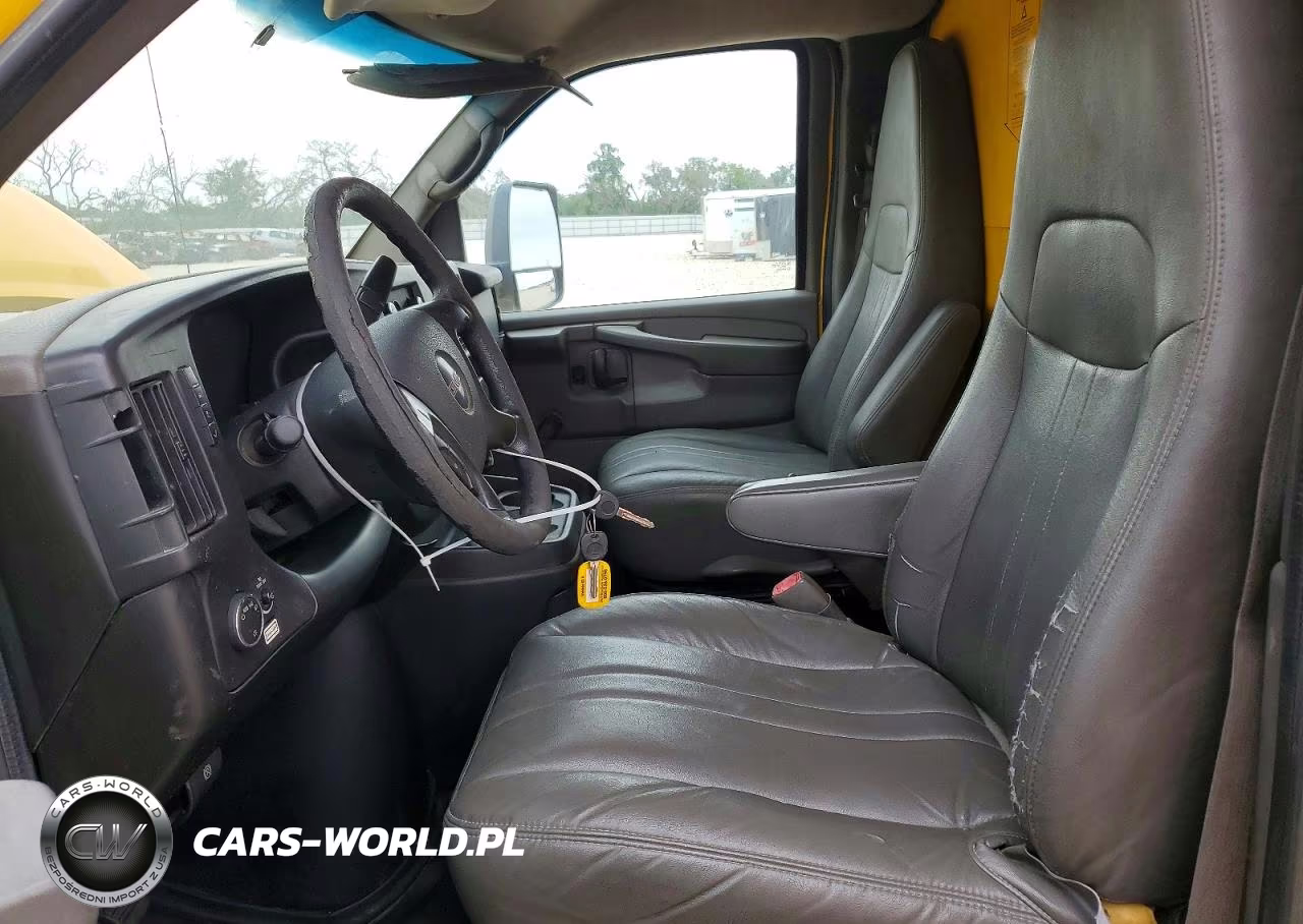 2012 GMC Savana Box Truck VIN:1GD374CG4C1906462 - 7