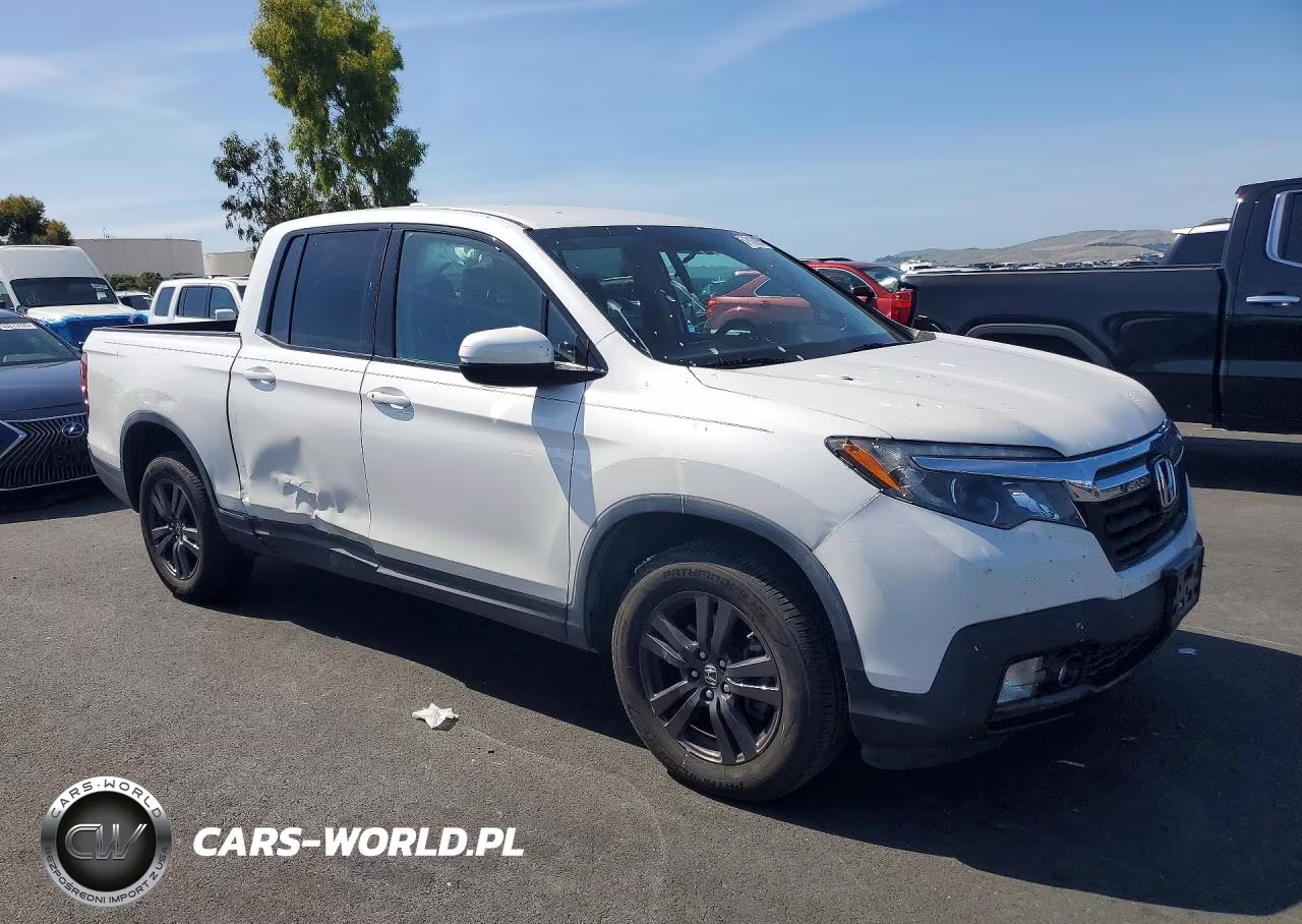 2019 Honda Ridgeline Sport VIN:5FPYK3F18KB042832 - 4