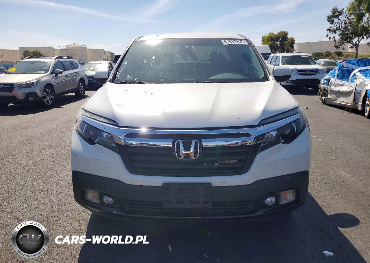 2019 Honda Ridgeline Sport VIN:5FPYK3F18KB042832 - 5