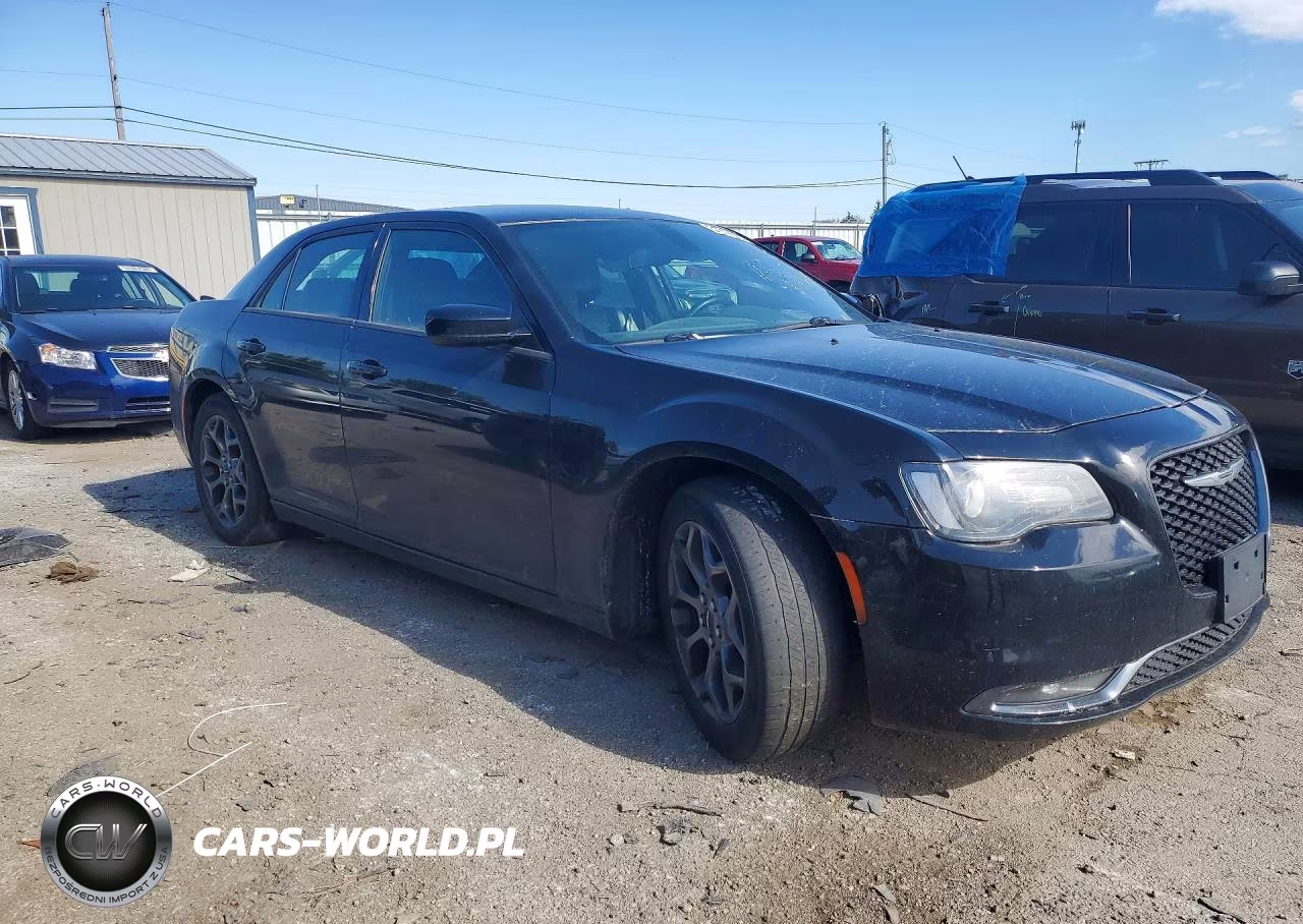 2017 Chrysler 300 S VIN:2C3CCAGG2HH597385 - 4