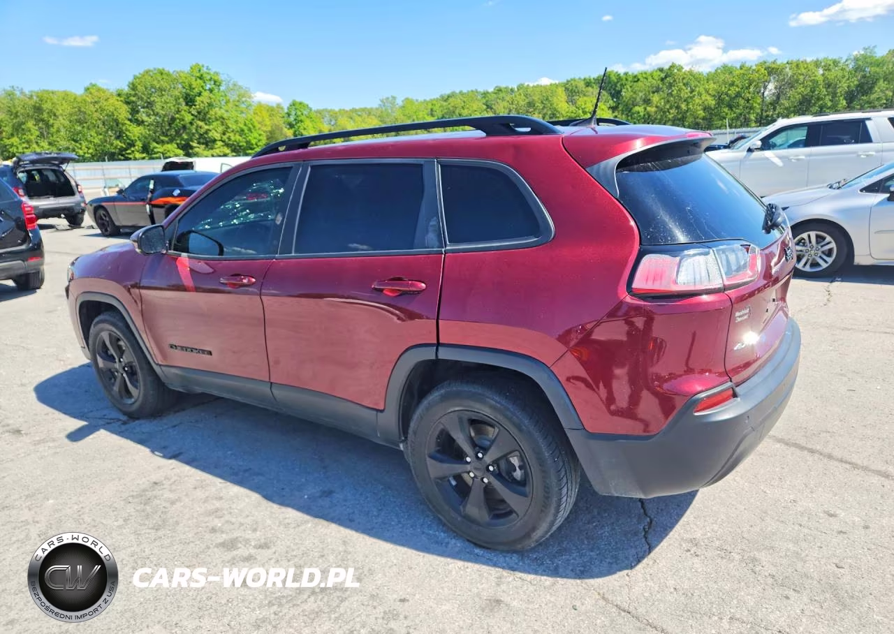 2021 Jeep Cherokee Latitude Plus VIN:1C4PJMLB7MD210397 - 2
