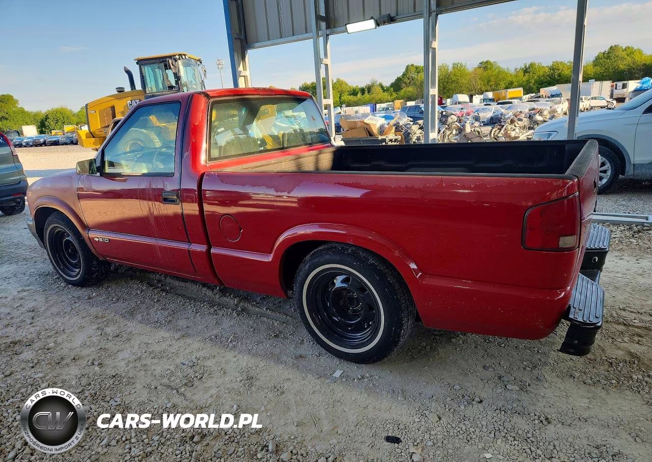 1997 Chevrolet S Truck S10 VIN:1GCCS1448V8132927 - 2