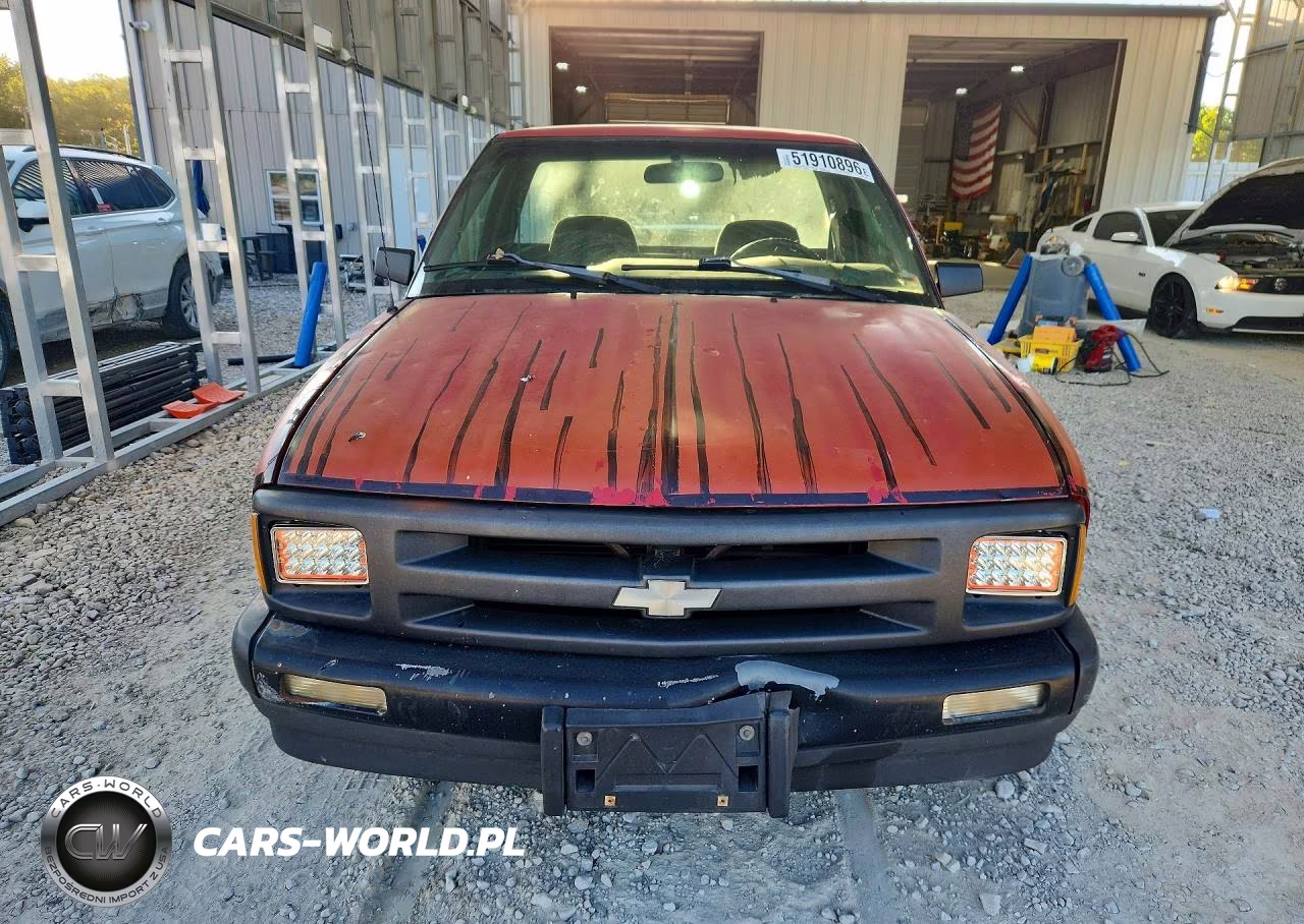 1997 Chevrolet S Truck S10 VIN:1GCCS1448V8132927 - 5