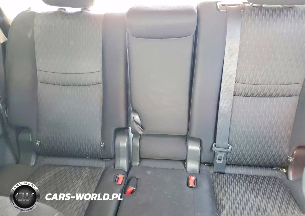 2019 Nissan Rogue S VIN:JN8AT2MTXKW503549 - 10