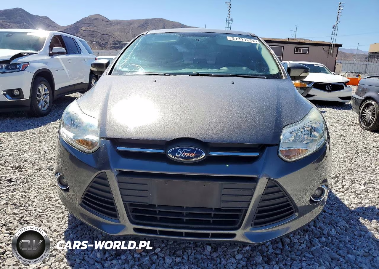 2013 Ford Focus Se VIN:1FADP3F21DL351145 - 5