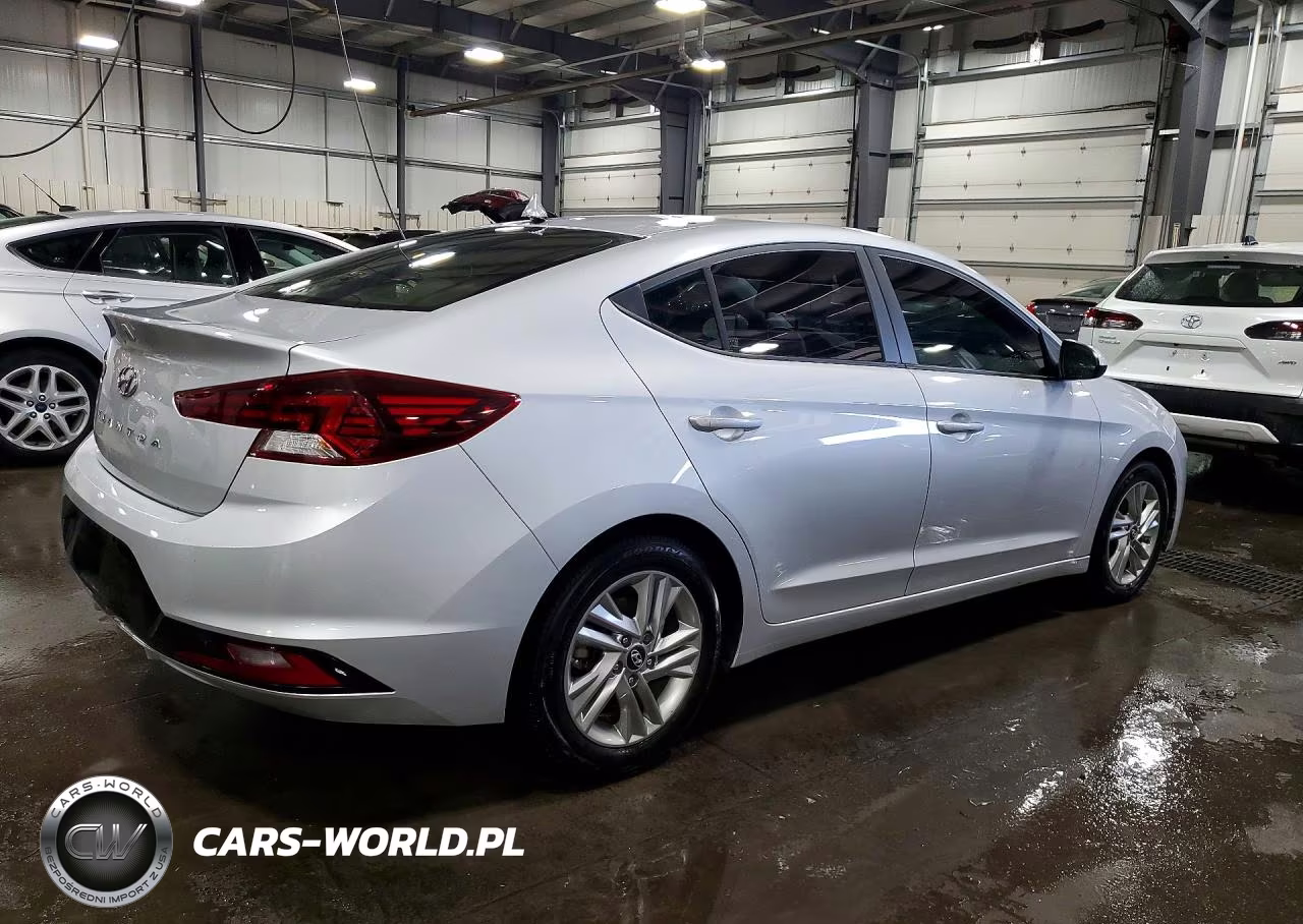 2019 Hyundai Elantra Sel VIN:KMHD84LF7KU773220 - 3